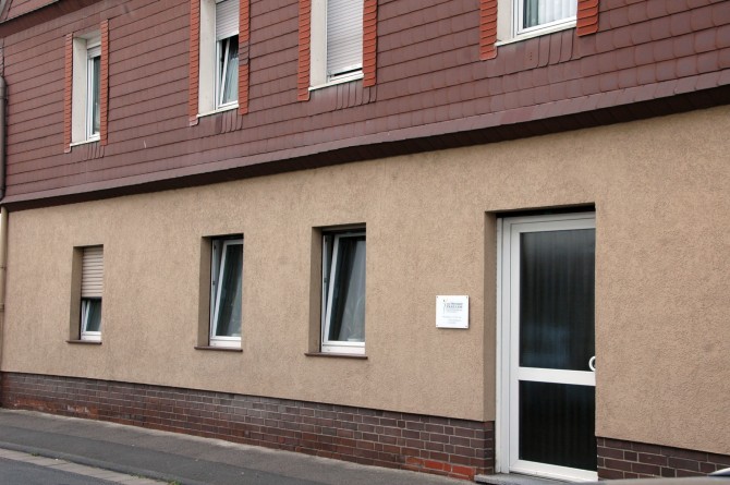 therapiezentrum-hochheim-praxis-physiotherapie